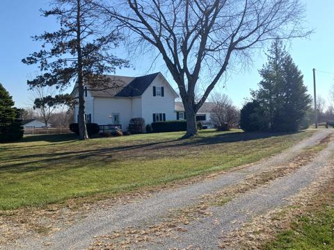 17388 Sharp Rd, Sidney, OH 45365 photo 2