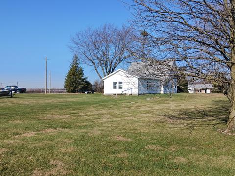 17388 Sharp Rd, Sidney, OH 45365 photo 4