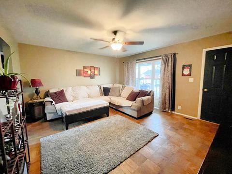 1013 Lilac St, Celina, OH 45822 photo 2