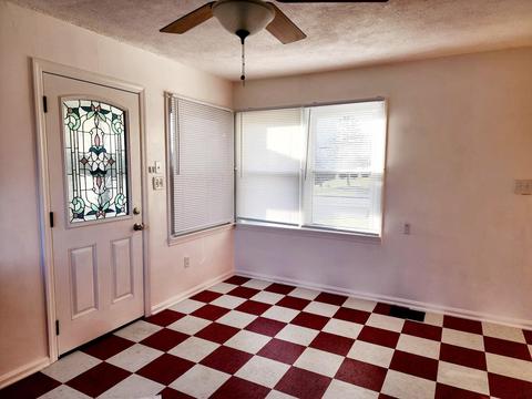 2322 Mechanicsburg Rd, Springfield, OH 45503 photo 9