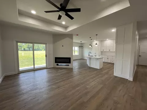 2208 Eaglebrooke Cir, Celina, OH 45822 photo 5