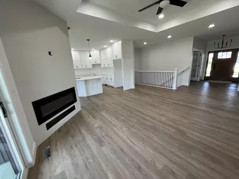 2208 Eaglebrooke Cir, Celina, OH 45822 photo 6