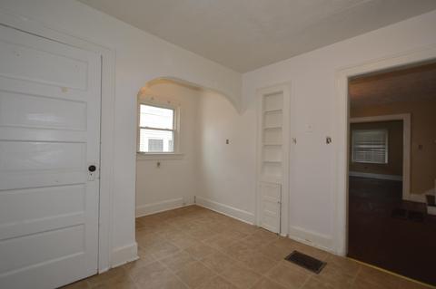 118 E Cecil St, Springfield, OH 45504 photo 11