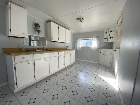 27 S Main St, Covington, OH 45318 photo 2