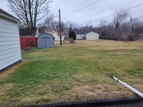 2357 N Limestone St, Springfield, OH 45503 photo 6