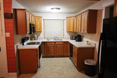 418 E South St, Coldwater, OH 45828 photo 17