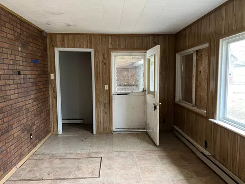 180 E Main St, Findlay, OH 45840 photo 4
