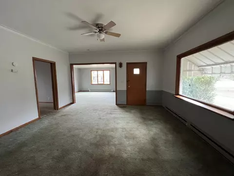 180 E Main St, Findlay, OH 45840 photo 2