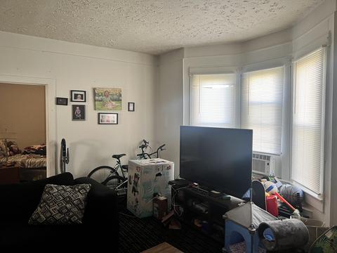 127 E Liberty St, Springfield, OH 45505 photo 6