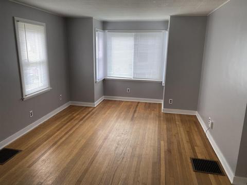803 James St, Springfield, OH 45503 photo 9