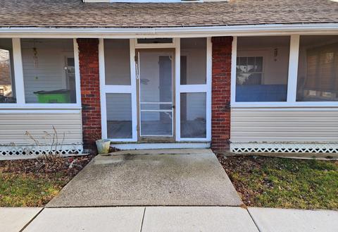 110 E Main St, Lafayette, OH 45854 photo 3