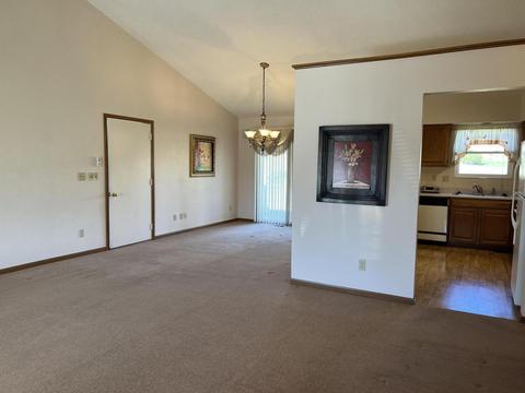 1154 Pheasant Run, Springfield, OH 45503 photo 8