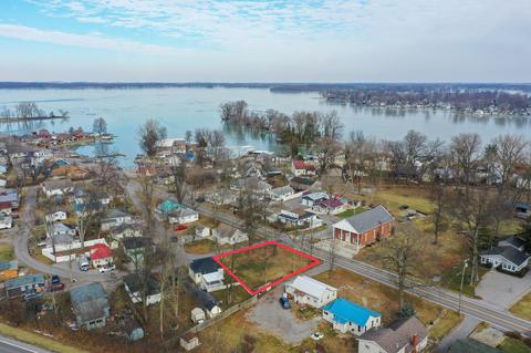 183 W Main St, Russells Point, OH 43348