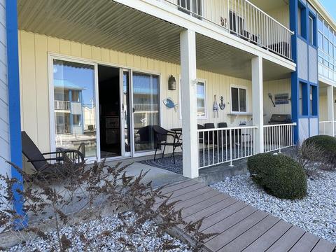 129 Chase Ave #13L, Russells Point, OH 43348