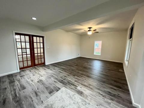 313 E Livingston St, Celina, OH 45822 photo 5