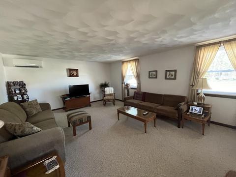 610 Devonshire Dr, Celina, OH 45822 photo 2
