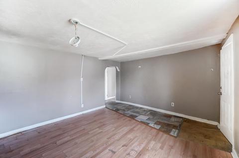 900 W Perrin Ave, Springfield, OH 45506 photo 8