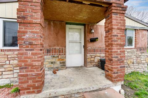 900 W Perrin Ave, Springfield, OH 45506 photo 3