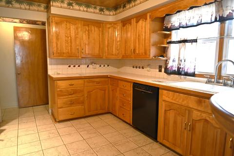 429 Johnson Ave, Celina, OH 45822 photo 6