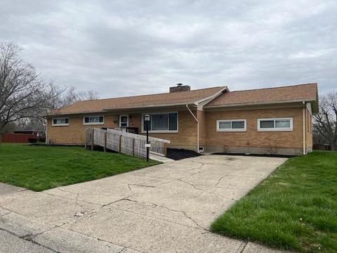 2622 Home Orchard Dr, Springfield, OH 45503 photo 1