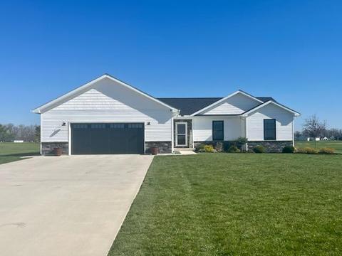 2248 E Wayne St, Celina, OH 45822