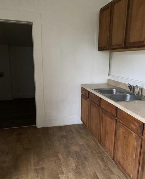 235 E Liberty St, Springfield, OH 45505 photo 6