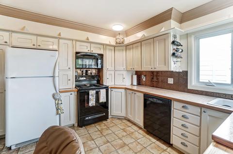 121 E Main St, Elida, OH 45807 photo 12