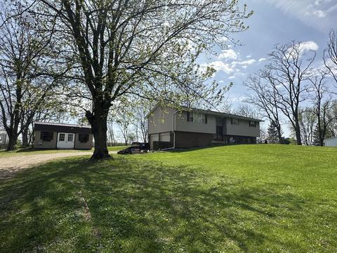 2883 Willow Rd, Springfield, OH 45502 photo 1