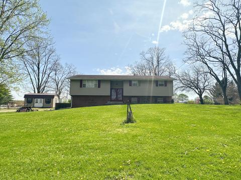 2883 Willow Rd, Springfield, OH 45502 photo 2