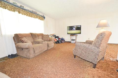 2883 Willow Rd, Springfield, OH 45502 photo 9
