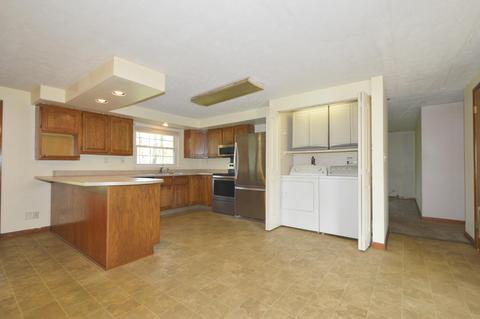 3311 Cambridge Dr, Springfield, OH 45503 photo 13