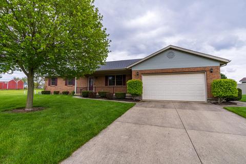201 Emerald Cir, Anna, OH 45302