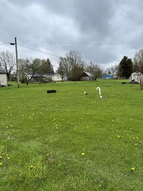 300 Kenton, Mcguffey, OH 45859