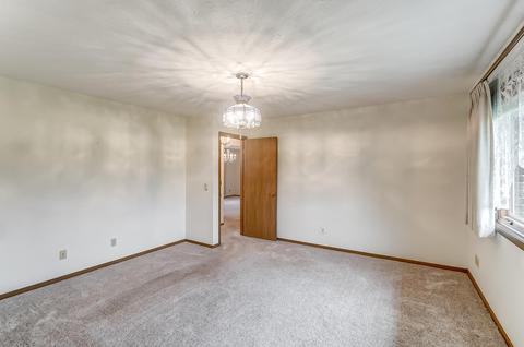 1037 Carson Ln, Springfield, OH 45503 photo 24
