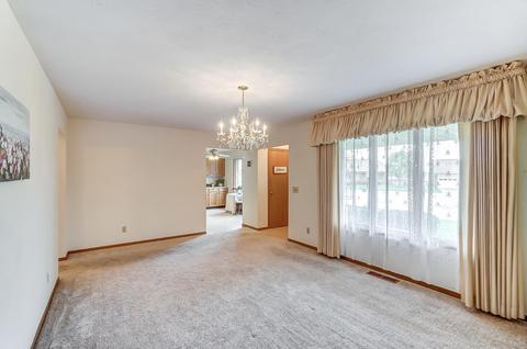 1037 Carson Ln, Springfield, OH 45503 photo 10