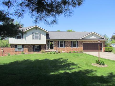 2981 E Possum Rd, Springfield, OH 45502 photo 1