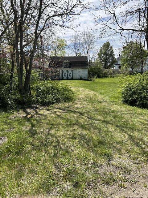 2011 E Pleasant St, Springfield, OH 45505