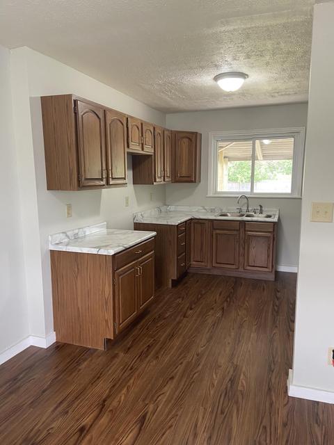 2159 S Yellow Spring St, Springfield, OH 45506 photo 8