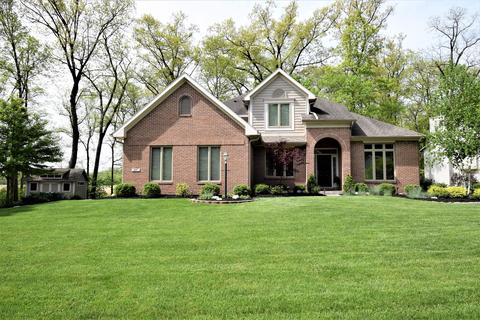 927 Forest Edge Ave, Springfield, OH 45503