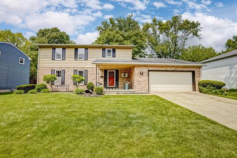 2737 Woodford Dr, Springfield, OH 45503