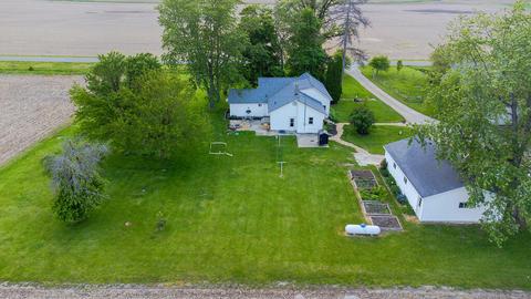 13376 Santa Fe Line Rd, Wapakoneta, OH 45895