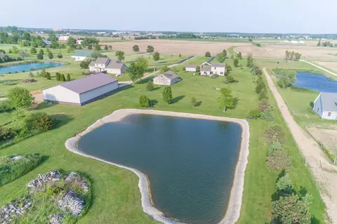 10305 Scott Rd, Sidney, OH 45365 photo 2