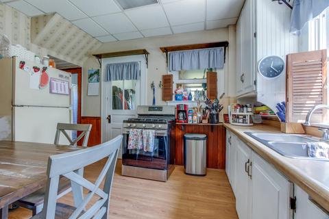 374 E Northern Ave, Springfield, OH 45503 photo 8