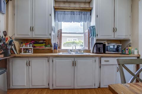 374 E Northern Ave, Springfield, OH 45503 photo 9