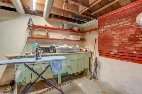 374 E Northern Ave, Springfield, OH 45503 photo 14