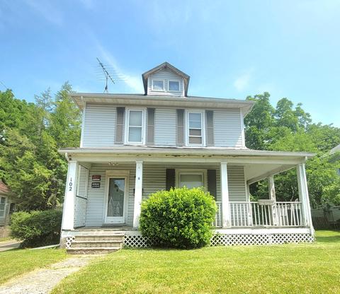 102 E Cassilly St, Springfield, OH 45504