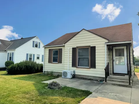 225 N Leblond St, Celina, OH 45822