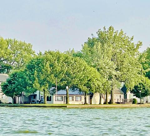 5646 Island View Dr, Celina, OH 45822