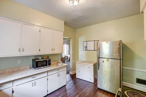 233 E Cecil St, Springfield, OH 45503 photo 9