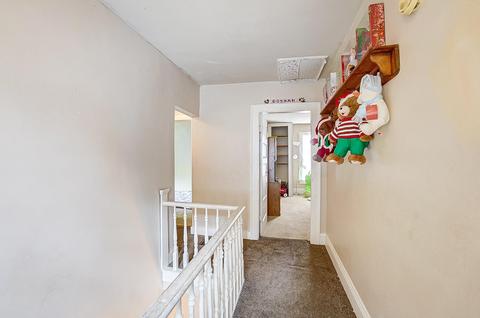 233 E Cecil St, Springfield, OH 45503 photo 14